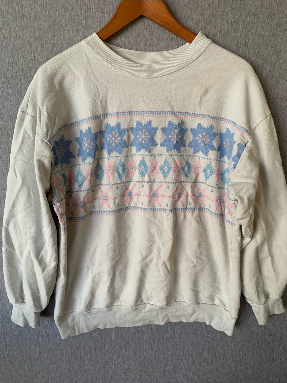 Vintage Blue Pink Snowflakes Crewneck Sweatshirt 80s 90s Sweater